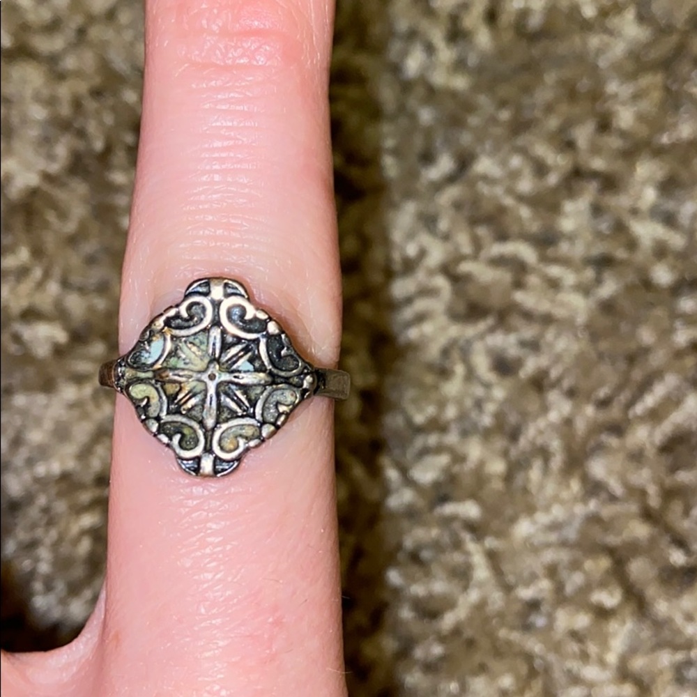 Ring
